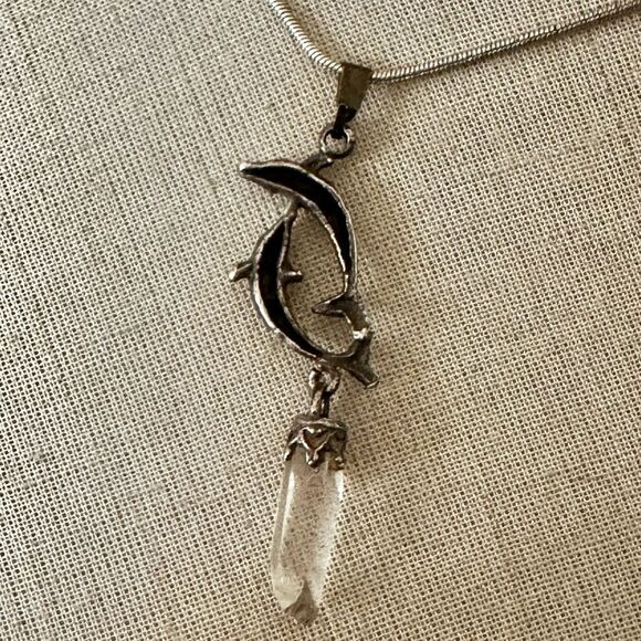 STERLING silver  double DOLPHIN  pointed quartz crystal Pendant necklace - Picture 3 of 12